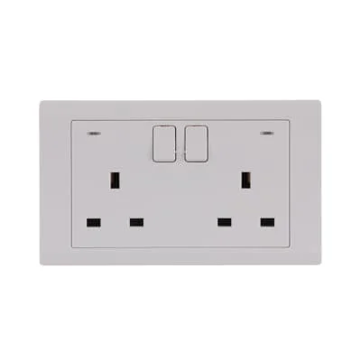 BL230 2Gang 13A Switched Socket