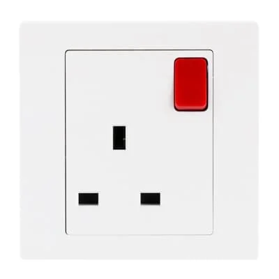 BL214 1Gang 13A Switched Socket