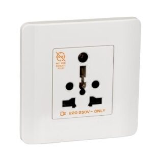 SCHNEIDER E84426/16ISG-Zencelo - 16A 1 Gang TruGlobal Socket with Shutter - White