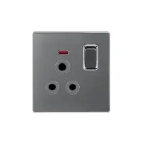 32A switched socket with neon