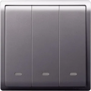 SCHNEIDER E8233L1F20_AS - 20A-16AX 250V 3 Gang 1 Way Switch